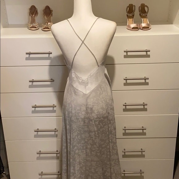 Vintage Jolie Two Nightgown and Robe Set - Picture 3 of 4